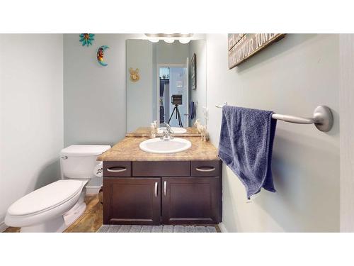 152 Fireweed Crescent, Fort Mcmurray, AB - Indoor Photo Showing Bathroom