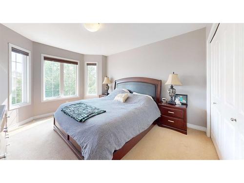 152 Fireweed Crescent, Fort Mcmurray, AB - Indoor Photo Showing Bedroom