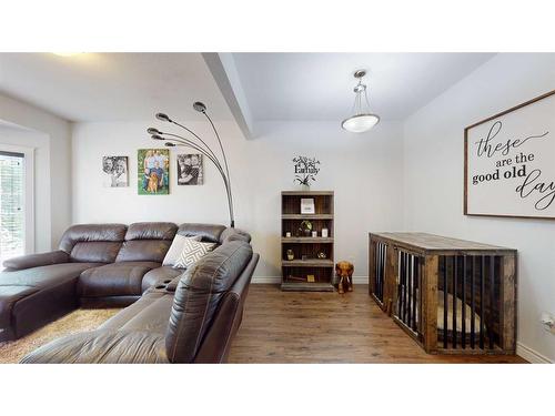 152 Fireweed Crescent, Fort Mcmurray, AB - Indoor Photo Showing Living Room