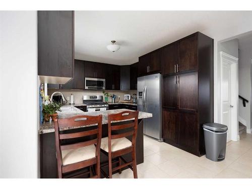 130 Merganser Crescent, Fort Mcmurray, AB - Indoor Photo Showing Kitchen