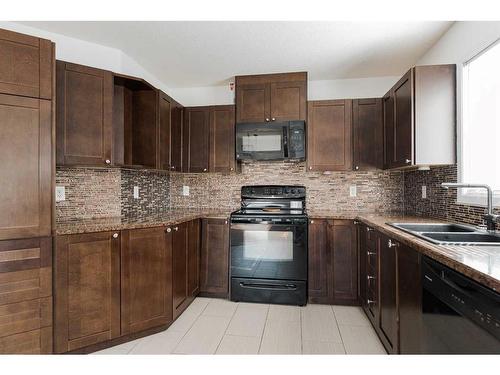 307-104 Loutit Road, Fort Mcmurray, AB - Indoor Photo Showing Kitchen With Double Sink With Upgraded Kitchen