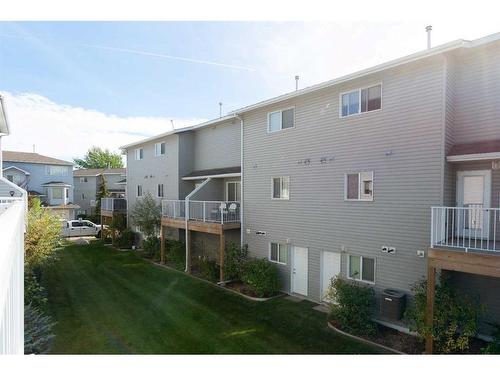 307-104 Loutit Road, Fort Mcmurray, AB - Outdoor With Exterior