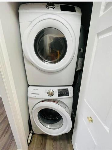 201-8219 Fraser Avenue, Fort Mcmurray, AB - Indoor Photo Showing Laundry Room