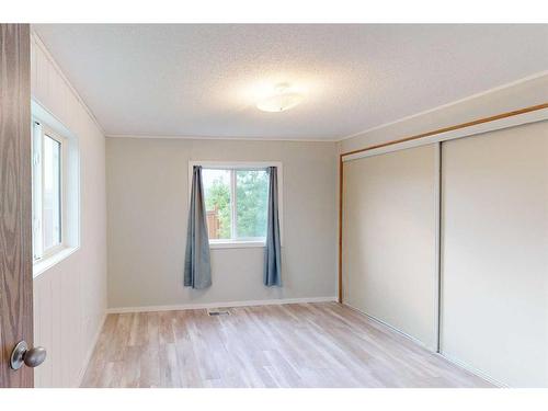 160 Gregoire Crescent, Fort Mcmurray, AB - Indoor Photo Showing Other Room