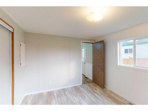 160 Gregoire Crescent, Fort Mcmurray, AB - Indoor Photo Showing Other Room