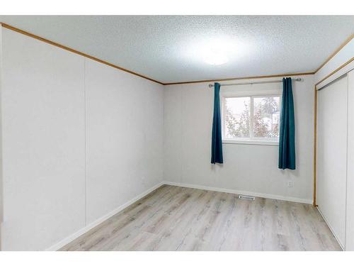 160 Gregoire Crescent, Fort Mcmurray, AB - Indoor Photo Showing Other Room