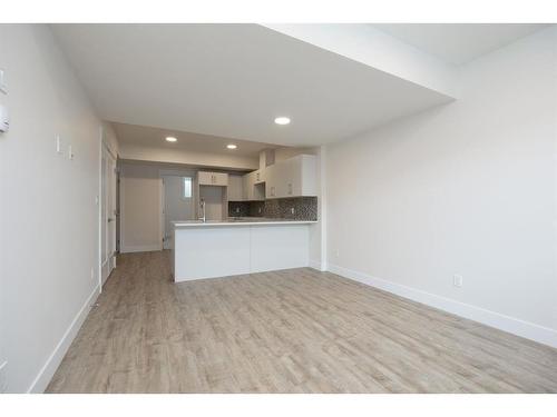 200 Siltstone Place, Fort Mcmurray, AB - Indoor Photo Showing Kitchen