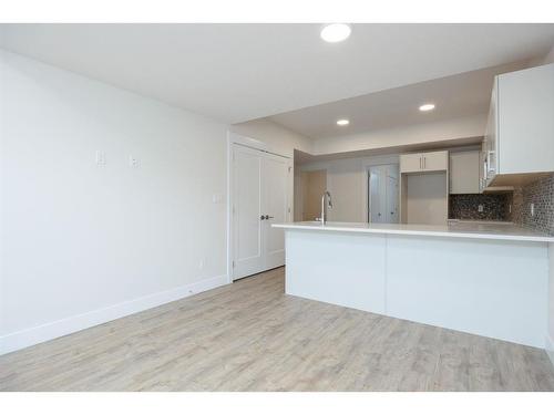 200 Siltstone Place, Fort Mcmurray, AB - Indoor Photo Showing Kitchen