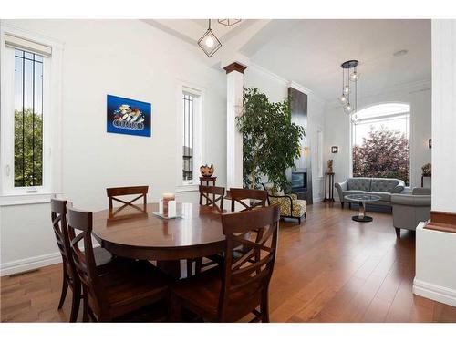 100 Trillium Bay, Fort Mcmurray, AB - Indoor Photo Showing Dining Room