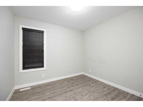 188 Beacon Hill Drive, Fort Mcmurray, AB - Indoor Photo Showing Other Room