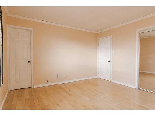 173 Woodland Drive, Fort Mcmurray, AB - Indoor Photo Showing Other Room