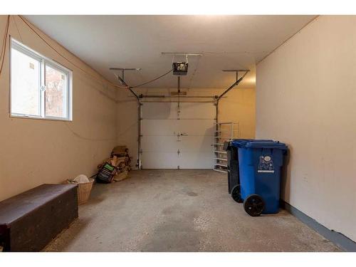 173 Woodland Drive, Fort Mcmurray, AB - Indoor Photo Showing Garage