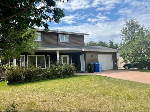 173 Woodland Drive, Fort Mcmurray, AB - Outdoor With Deck Patio Veranda