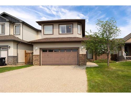 211 Woodpecker Way, Fort Mcmurray, AB - Outdoor