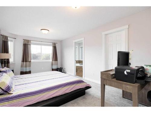 211 Woodpecker Way, Fort Mcmurray, AB - Indoor Photo Showing Bedroom