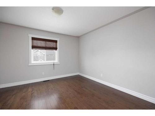 231 Merganser Crescent, Fort Mcmurray, AB - Indoor Photo Showing Other Room