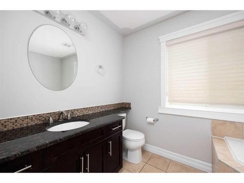 231 Merganser Crescent, Fort Mcmurray, AB - Indoor Photo Showing Bathroom