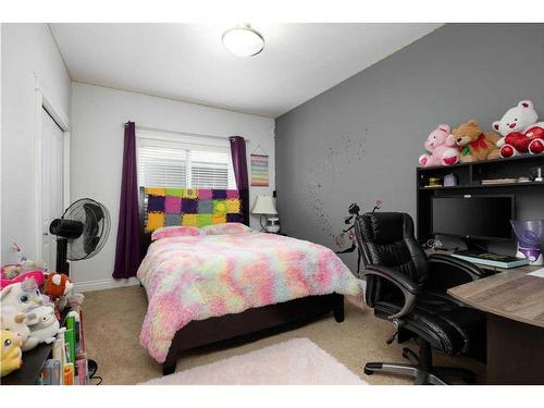 173 Blackburn Drive, Fort Mcmurray, AB - Indoor Photo Showing Bedroom