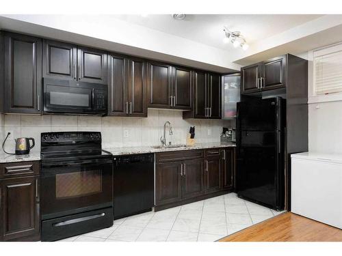 173 Blackburn Drive, Fort Mcmurray, AB - Indoor Photo Showing Kitchen