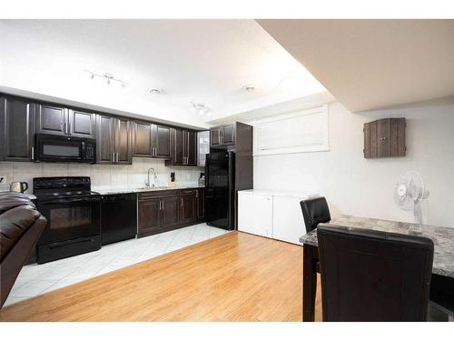 173 Blackburn Drive, Fort Mcmurray, AB - Indoor Photo Showing Kitchen