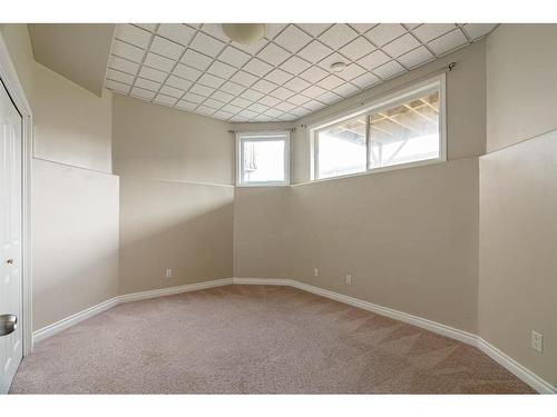 39-97 Wilson Drive, Fort Mcmurray, AB - Indoor Photo Showing Other Room