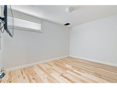 113 Wood Buffalo Way, Fort Mcmurray, AB - Indoor Photo Showing Other Room