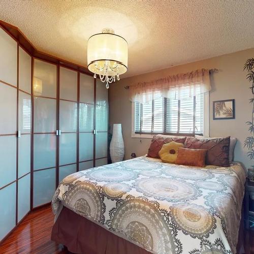 173 Elmore Drive, Fort Mcmurray, AB - Indoor Photo Showing Bedroom