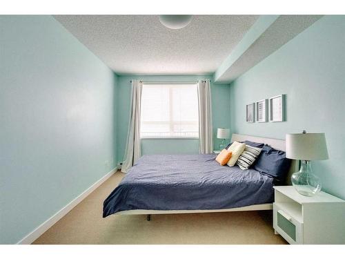 602-136A Sandpiper Road, Fort Mcmurray, AB - Indoor Photo Showing Bedroom