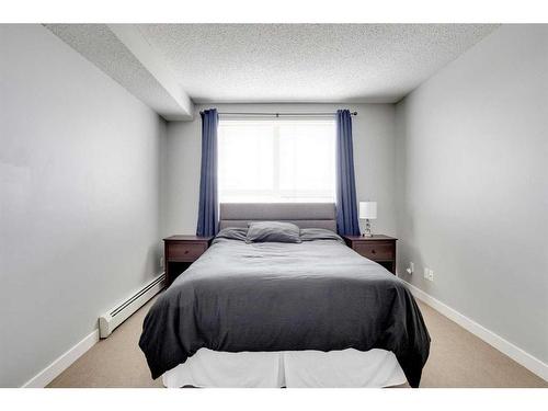 602-136A Sandpiper Road, Fort Mcmurray, AB - Indoor Photo Showing Bedroom