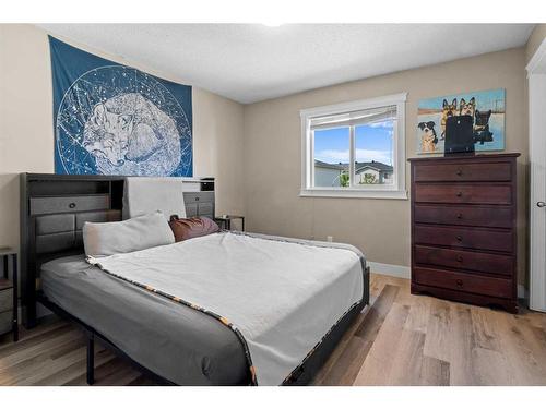 56-313 Millennium Drive, Fort Mcmurray, AB - Indoor Photo Showing Bedroom