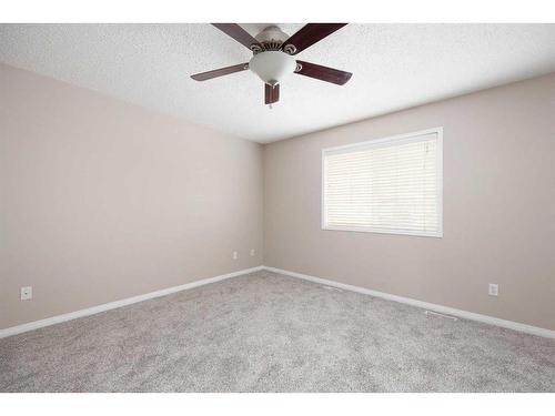 231 Bear Paw Drive, Fort Mcmurray, AB - Indoor Photo Showing Other Room