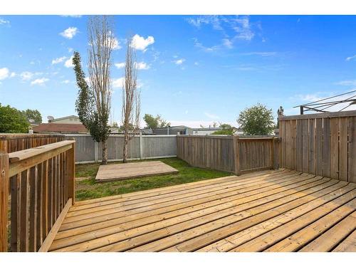 231 Bear Paw Drive, Fort Mcmurray, AB - Outdoor With Deck Patio Veranda