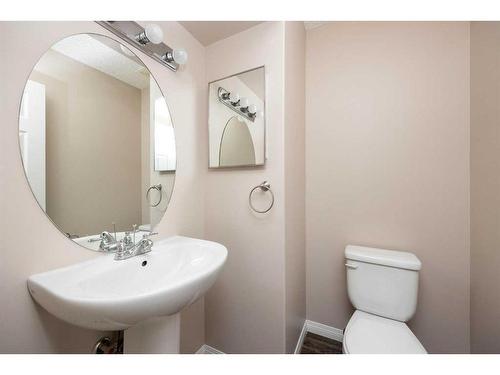 231 Bear Paw Drive, Fort Mcmurray, AB - Indoor Photo Showing Bathroom