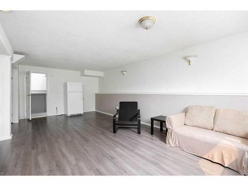 185 Ross Haven Drive, Fort Mcmurray, AB - Indoor