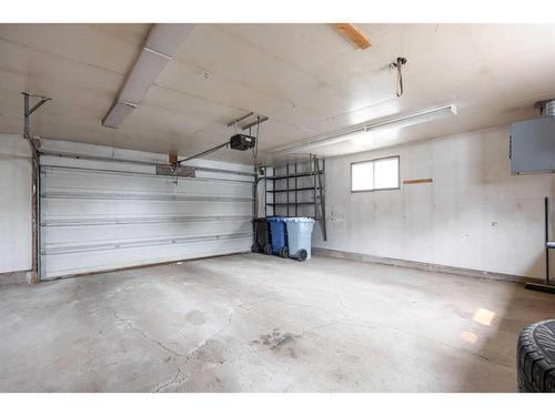 185 Ross Haven Drive, Fort Mcmurray, AB - Indoor Photo Showing Garage