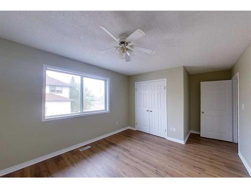 100 Sirius Avenue, Fort Mcmurray, AB - Indoor Photo Showing Other Room