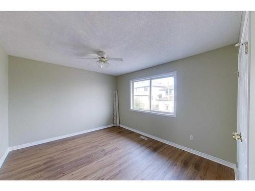 100 Sirius Avenue, Fort Mcmurray, AB - Indoor Photo Showing Other Room