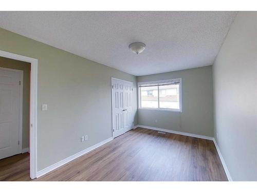 100 Sirius Avenue, Fort Mcmurray, AB - Indoor Photo Showing Other Room