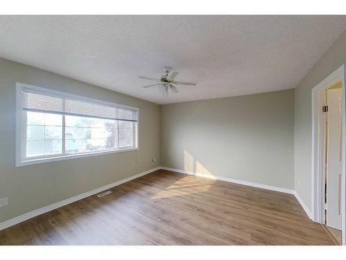 100 Sirius Avenue, Fort Mcmurray, AB - Indoor Photo Showing Other Room