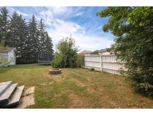 129 Robin Crescent, Fort Mcmurray, AB - Outdoor With Backyard