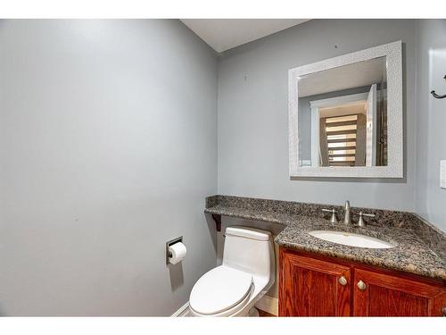 121 Burns Place, Fort Mcmurray, AB - Indoor Photo Showing Bathroom