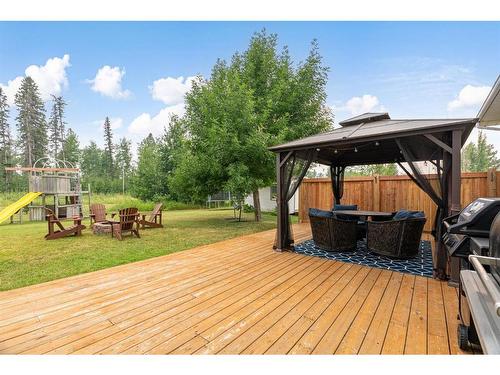 121 Burns Place, Fort Mcmurray, AB - Outdoor With Deck Patio Veranda