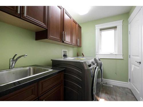 145 Fireweed Crescent, Fort Mcmurray, AB - Indoor Photo Showing Laundry Room