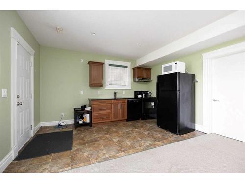 145 Fireweed Crescent, Fort Mcmurray, AB - Indoor Photo Showing Kitchen