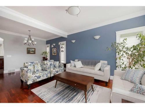 145 Fireweed Crescent, Fort Mcmurray, AB - Indoor Photo Showing Living Room