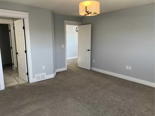 190 Athabasca Crescent, Fort Mcmurray, AB - Indoor Photo Showing Other Room