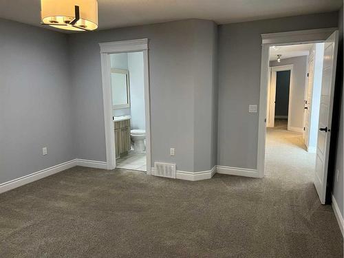 190 Athabasca Crescent, Fort Mcmurray, AB - Indoor Photo Showing Other Room