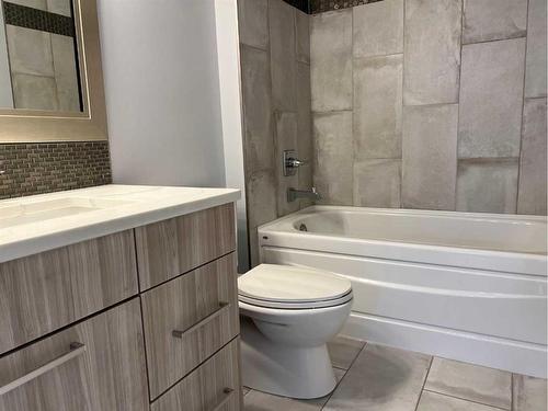 190 Athabasca Crescent, Fort Mcmurray, AB - Indoor Photo Showing Bathroom