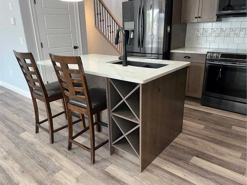 190 Athabasca Crescent, Fort Mcmurray, AB - Indoor Photo Showing Kitchen