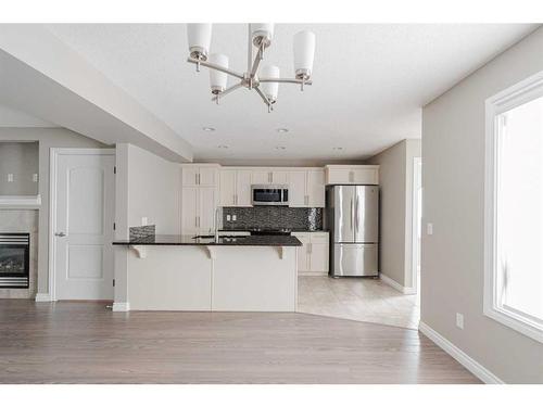 149 Callen Drive, Fort Mcmurray, AB - Indoor Photo Showing Kitchen